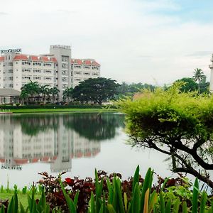Sotogrande Iloilo Hotel